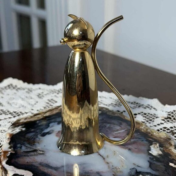 Vintage Napier brass kitty cat 1 oz jigger - Picture 3 of 10